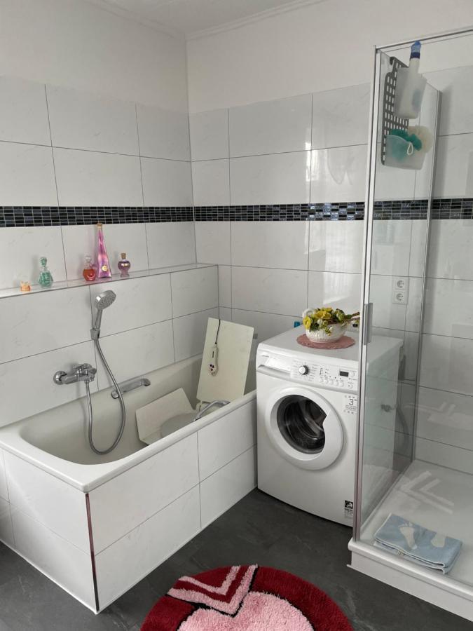 Ferienwohnung Bunte Stadt An Der Elde Grabow  Ngoại thất bức ảnh